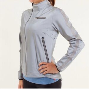 Lululemon Athletic RUN reflective Silver Jacket
